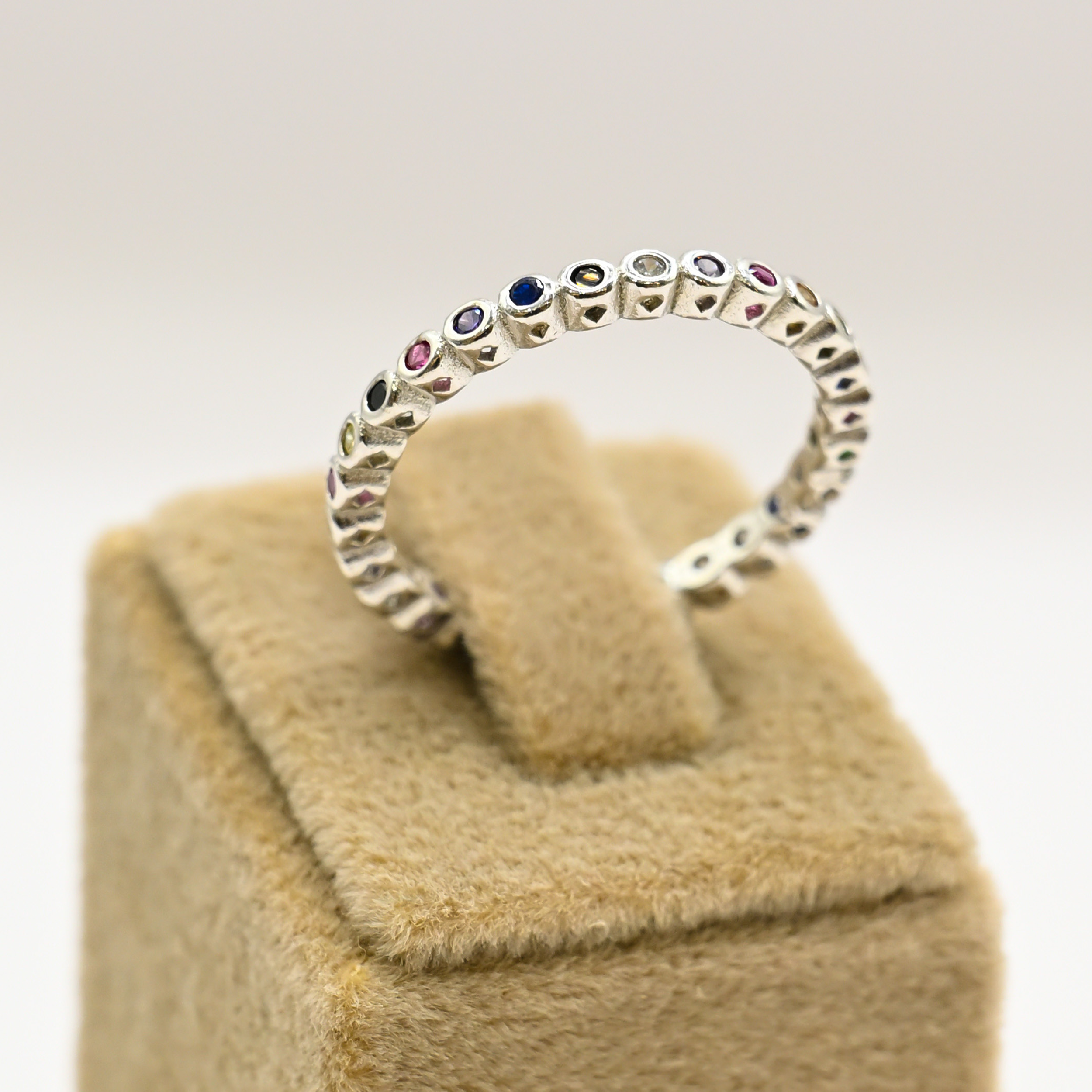 "ETHEREAL BAND" RING