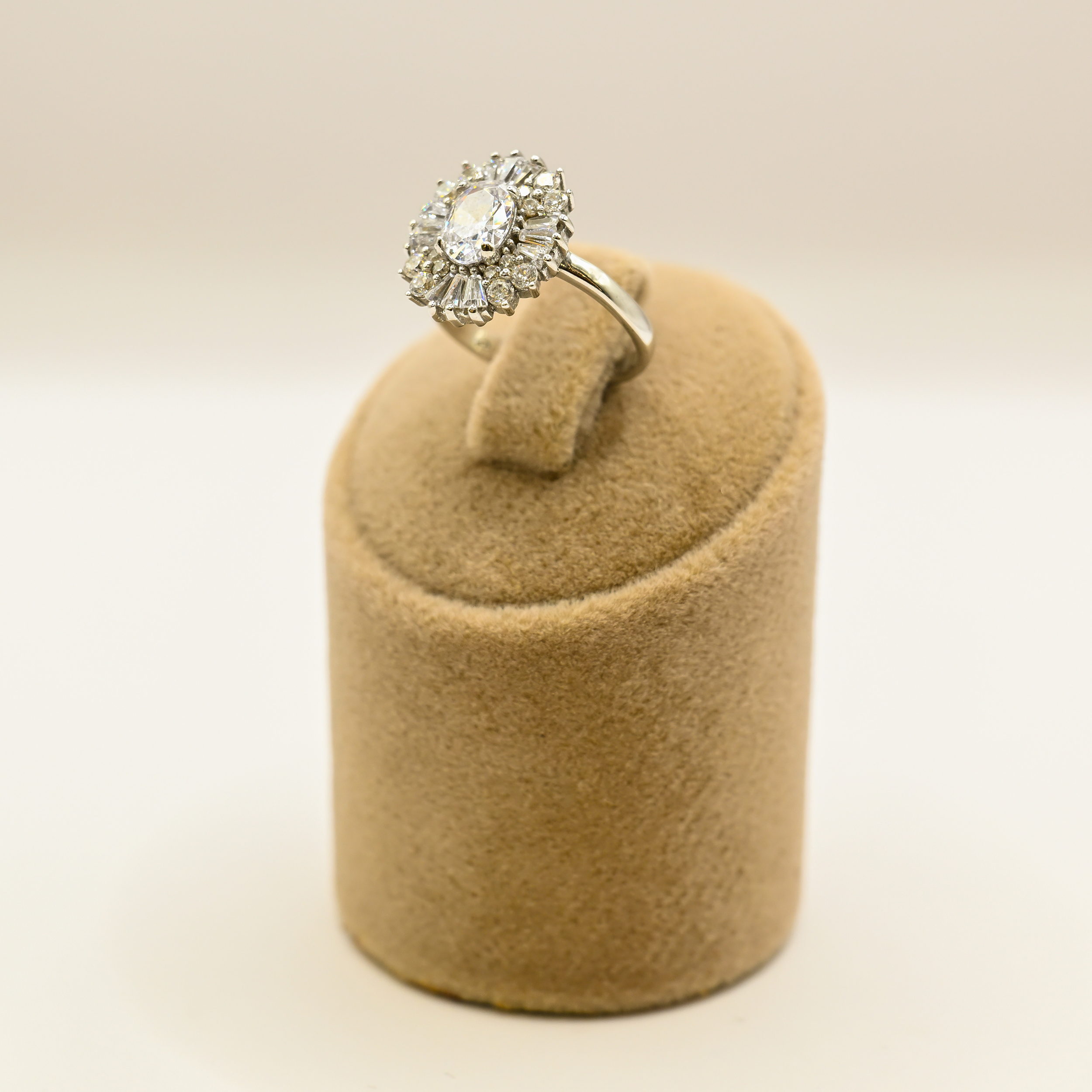 "CROWN HALO" RING