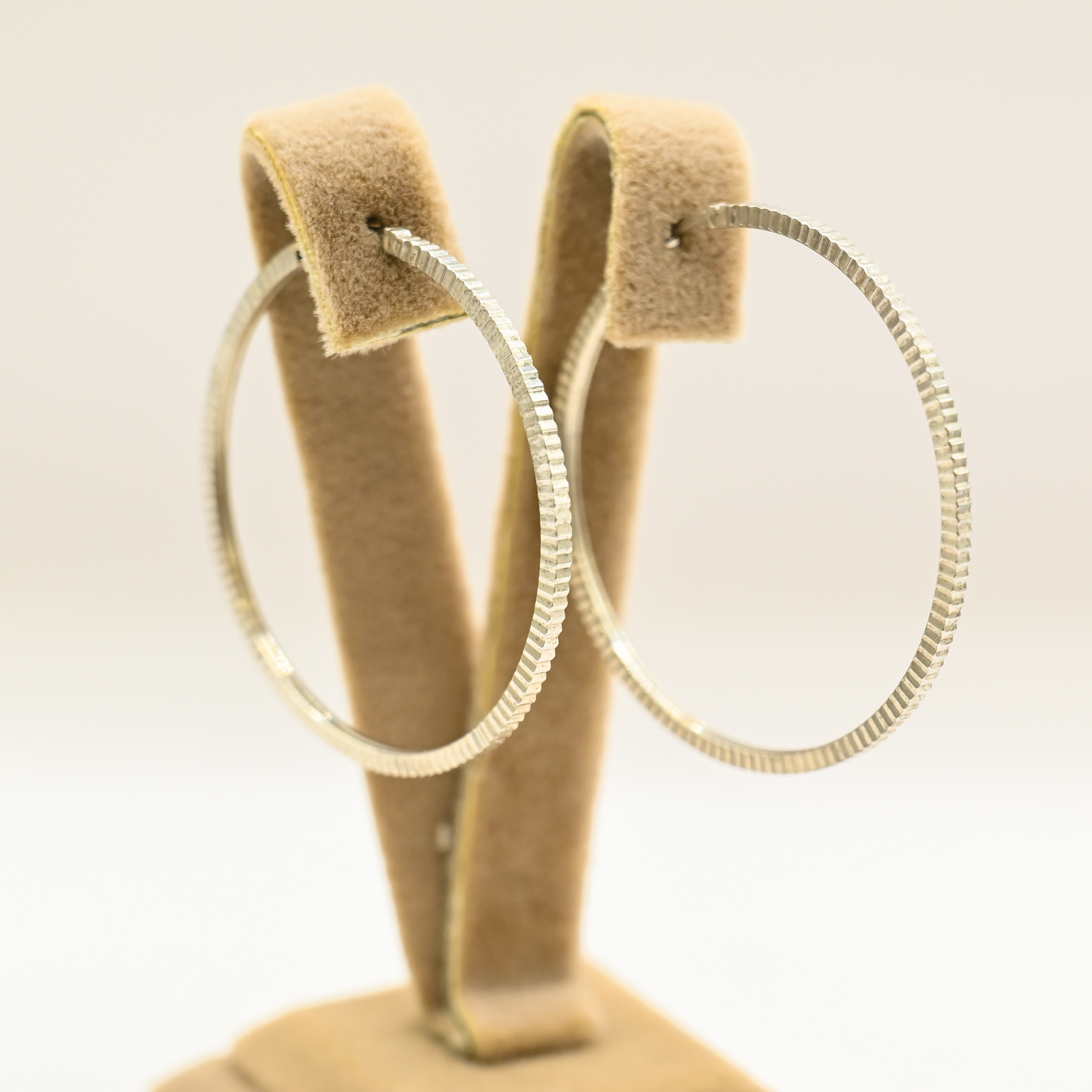 "CERCLE TWIST" EARRINGS