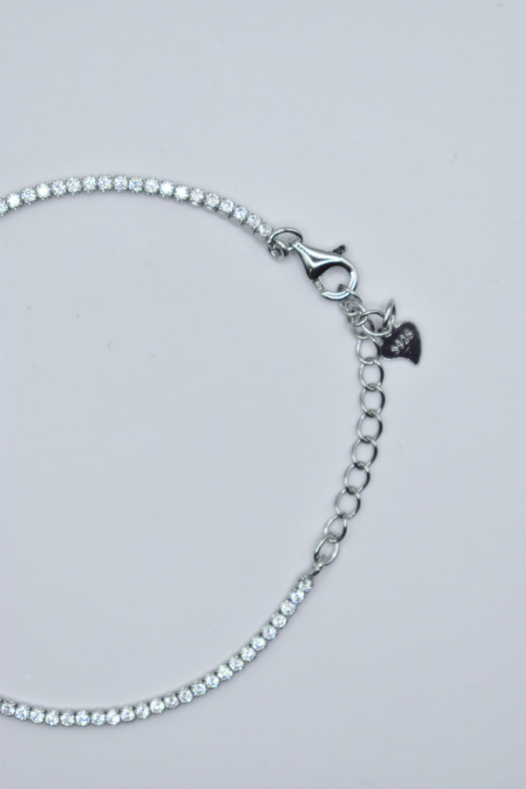 "CLASSIC" TENNIS BRACELET