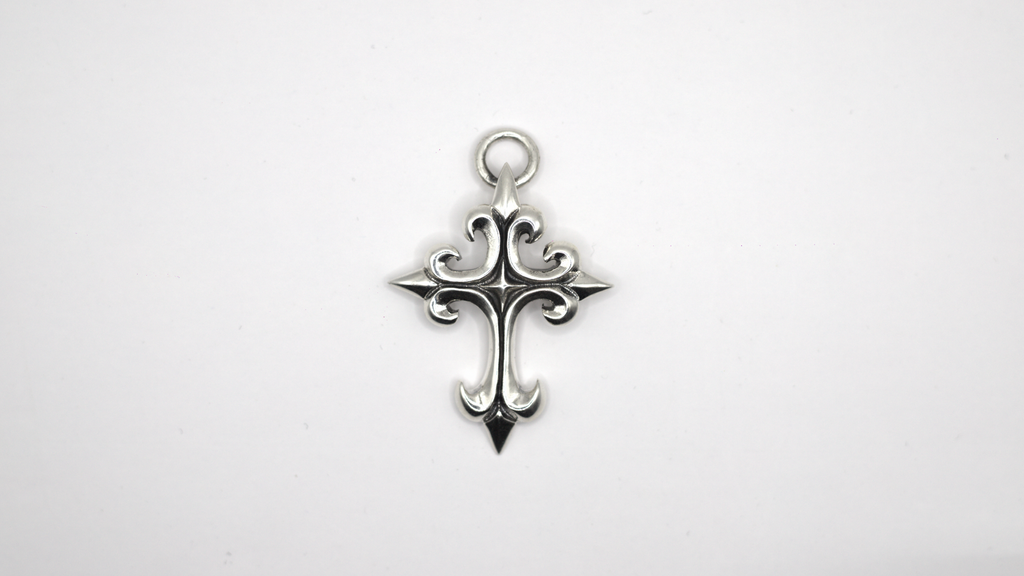GOTHIC CROSS PENDANT
