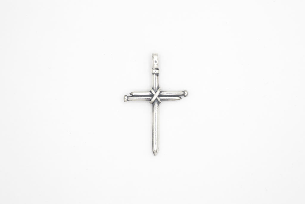 ELYSIAN "CRUX FERREA" PENDANT