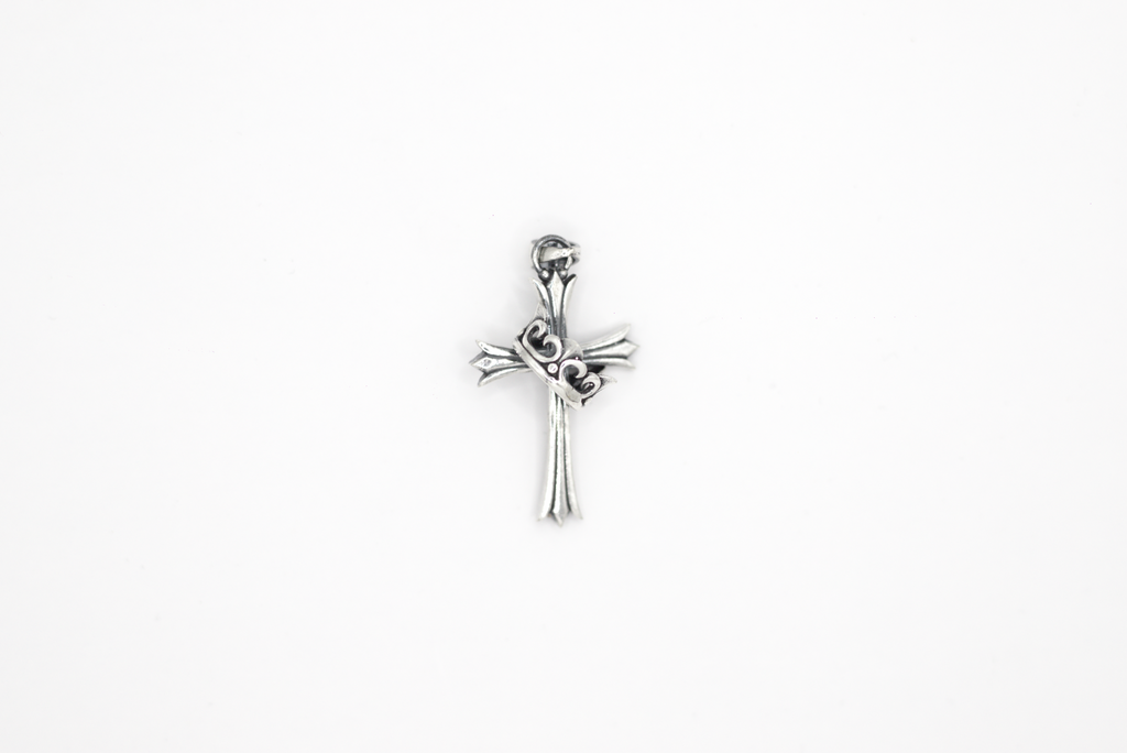 "STREETS MADE ME A KING" PENDANT