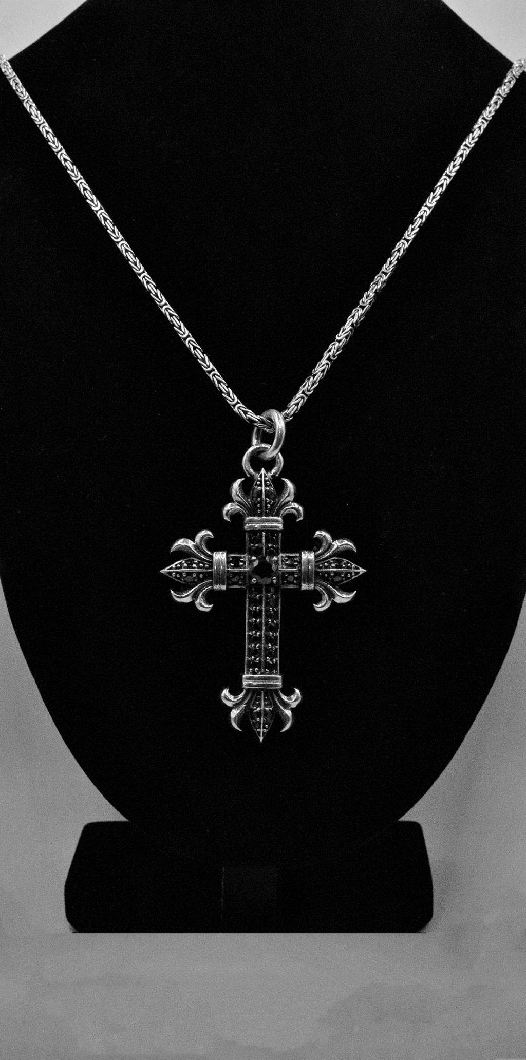 "ONE OF WUN"  NECKLACE SET