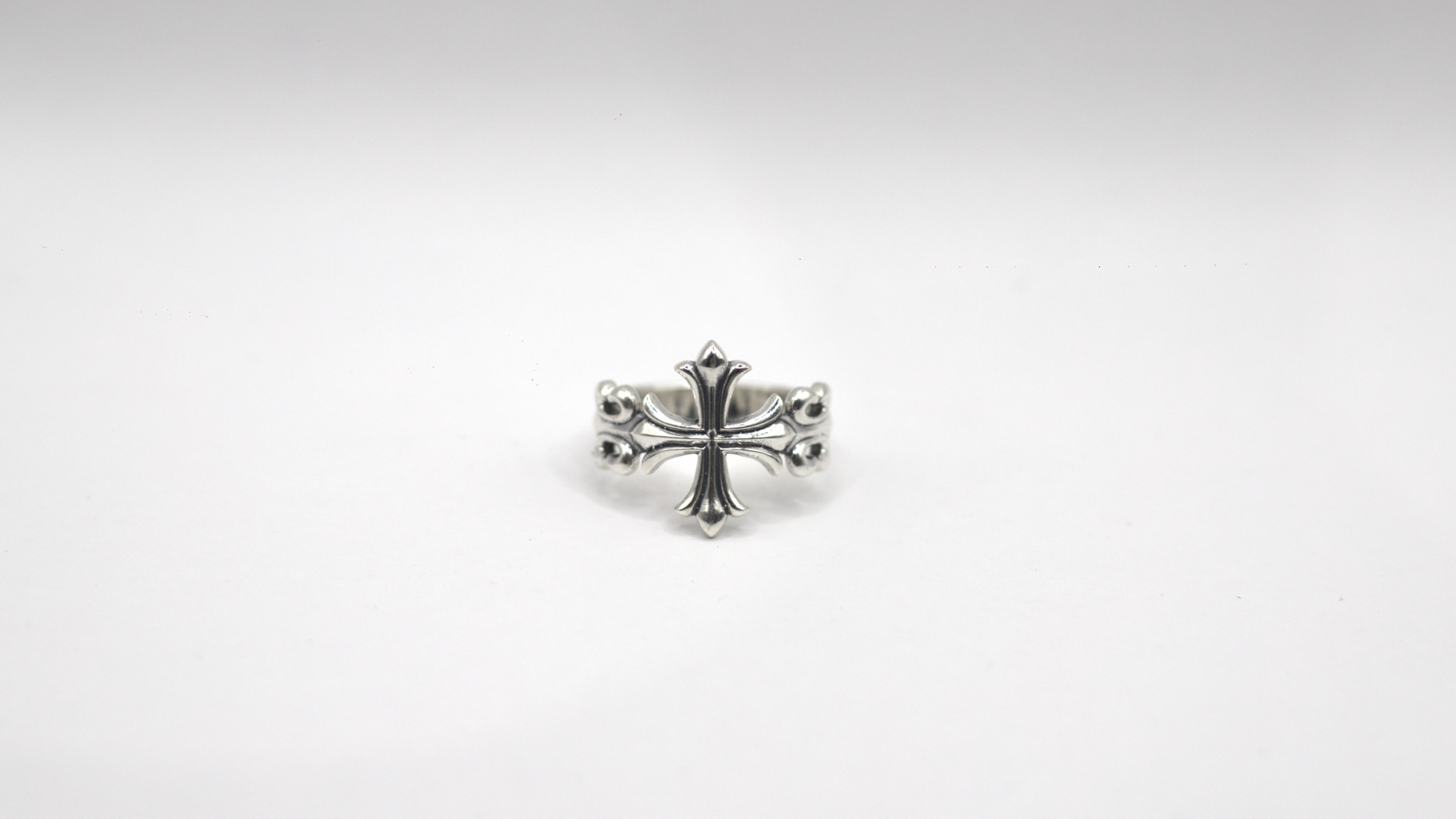 CROSS RING